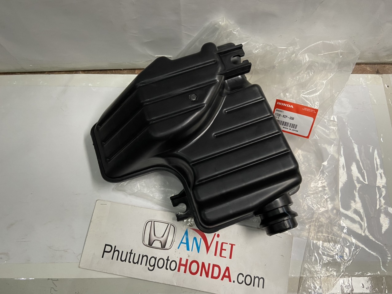 Bầu tiêu âm xe Honda CRV 2.0